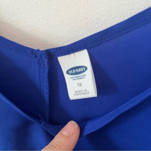Old Navy Royal Blue Silky Adjustable Spaghetti Strap Vneck Camisole Tank Top - Picture 4 of 7